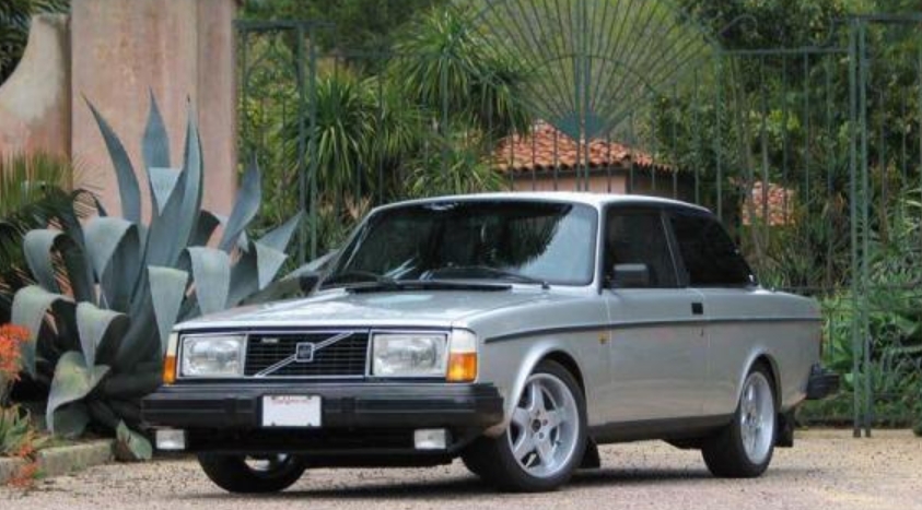 Volvo 240 Turbo - 1980